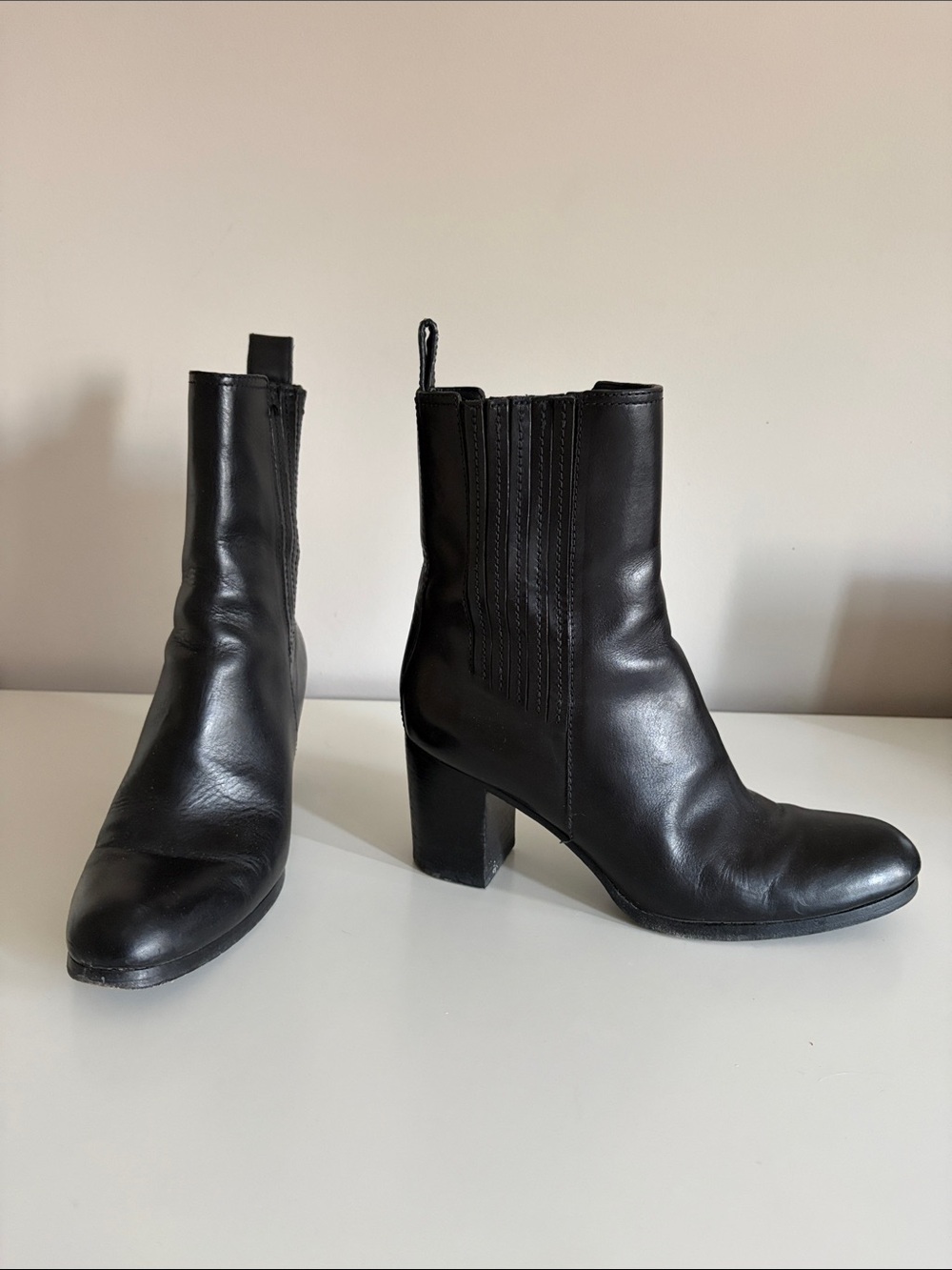 Alexander Wang 39.5 8.5 9 Classic Black Leather Ankle Boots - Women